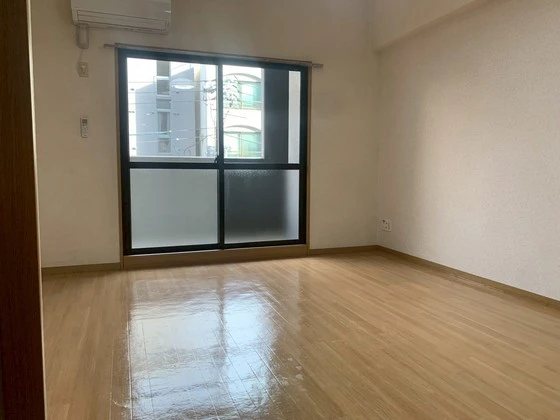 グロリアス十日市