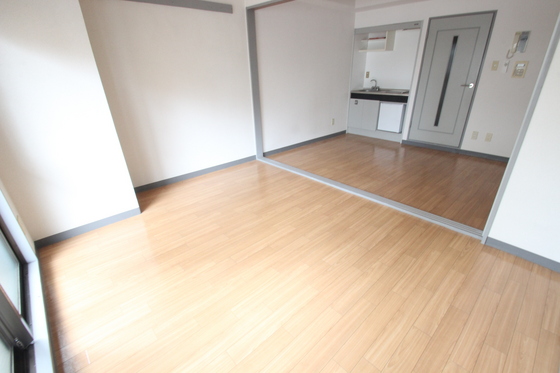 グランデール横川