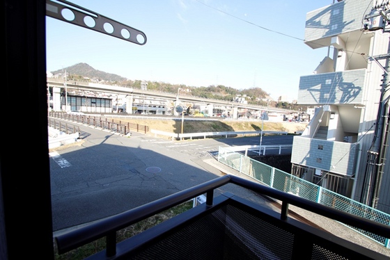 フォブール岡村