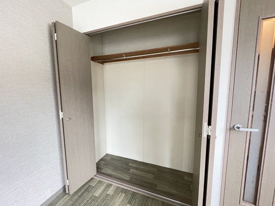 フォブール岡村