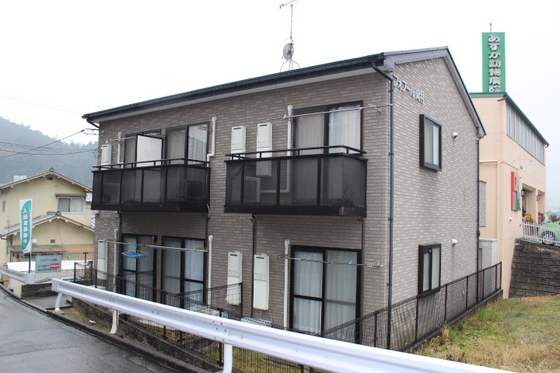 フォブール岡村