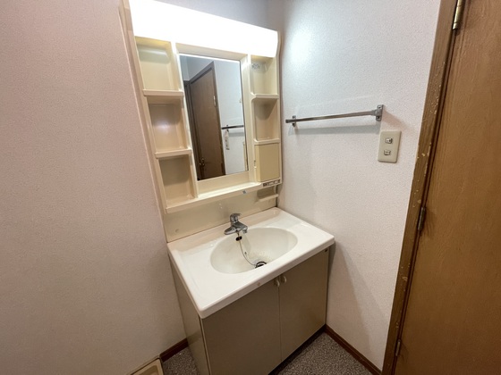 タウニーヒルズ