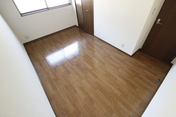 グリーンフィールド A棟