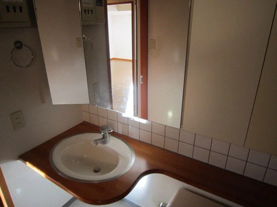 パインヒルズ東白島