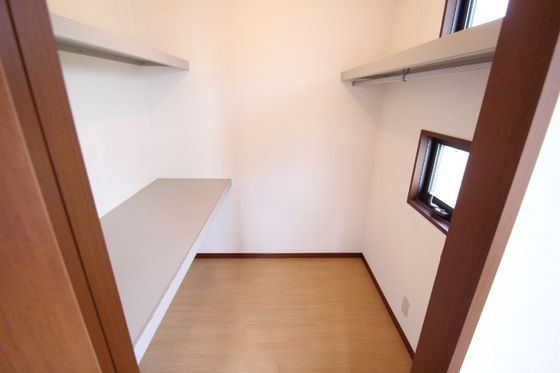 アブニール西原 B棟