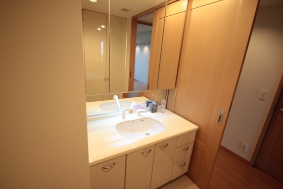 ヴィラシオン古江東