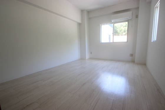 ヒルヴィスタ三滝