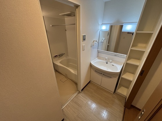 ヴィラージュ緑井