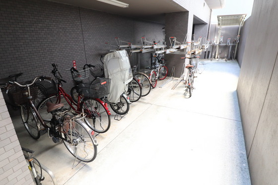 ロアール並木通り