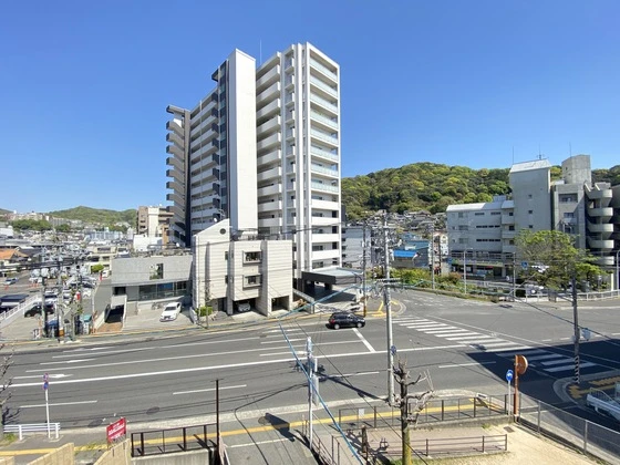 ファミーユ對重