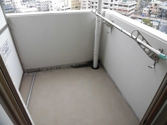 グラビスコート広島駅前通り