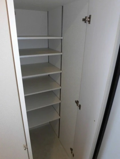 グラビスコート広島駅前通り