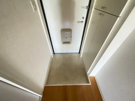 グラビスコート広島駅前通り