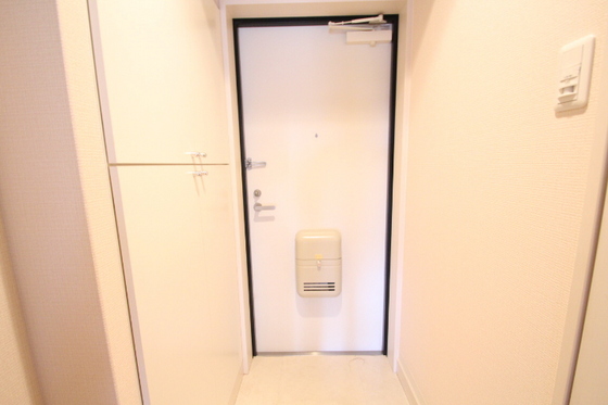 グラビスコート広島駅前通り