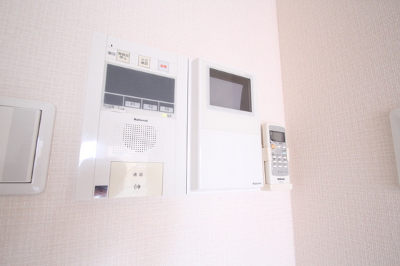 グラビスコート広島駅前通り