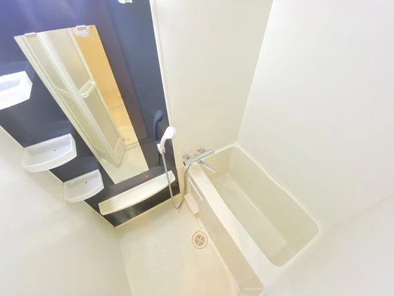 グラビスコート広島駅前通り