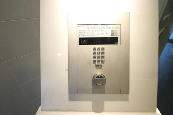 グラビスコート広島駅前通り