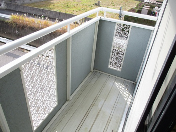 ファミールパレスA棟