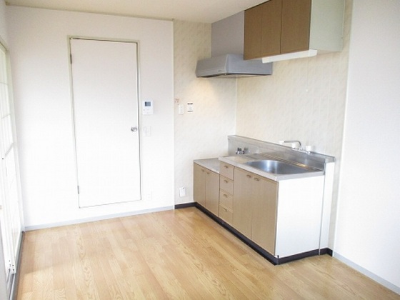 ファミールパレスA棟