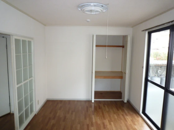 ファミールパレスA棟