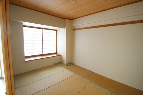 フローレンス緑井せせらぎ公園