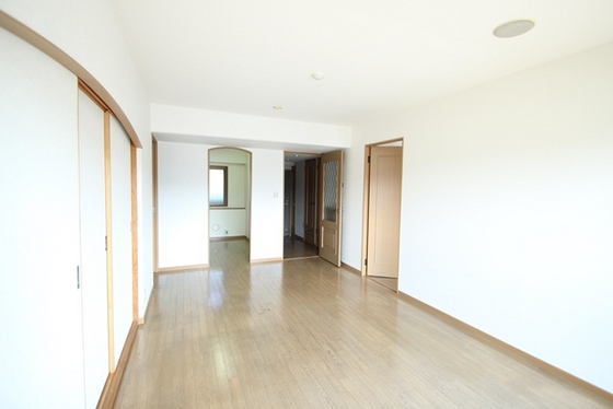 フローレンス緑井せせらぎ公園