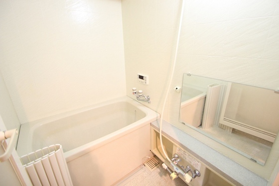 フローレンス緑井せせらぎ公園