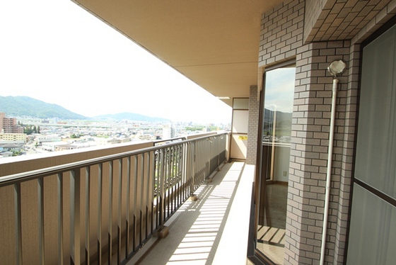 フローレンス緑井せせらぎ公園