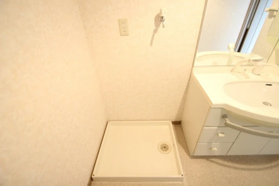 フローレンス緑井せせらぎ公園