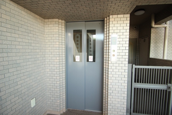 フローレンス緑井せせらぎ公園