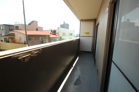 カルフール大町