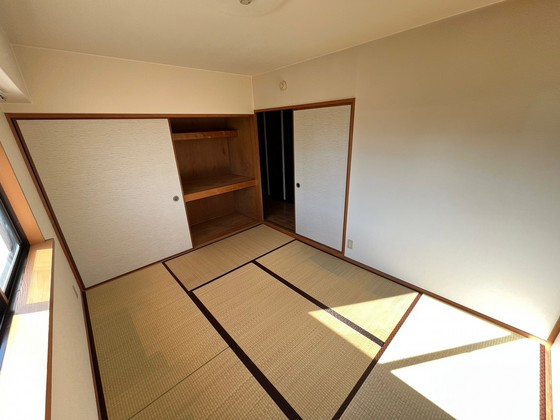 カルフール大町