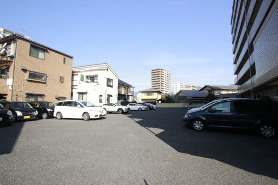 カルフール大町