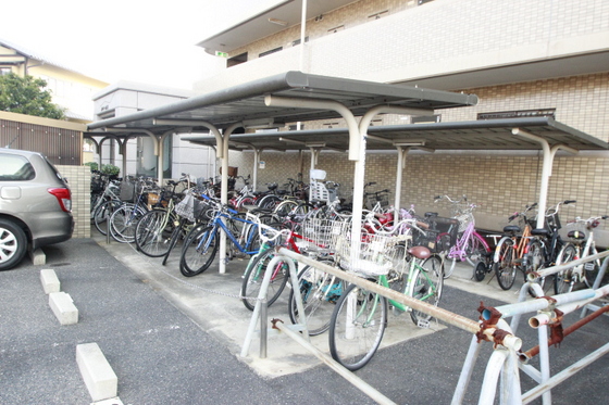 カルフール大町