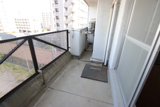 エステイトハウス三篠