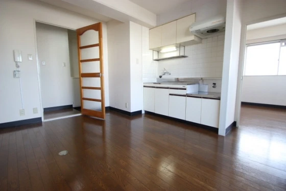 エステイトハウス三篠