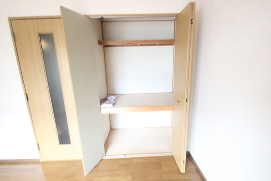 パティオ朋来居