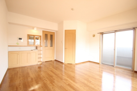 ロアール東白島