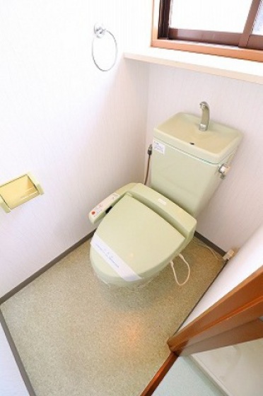 ビオスクレーネー