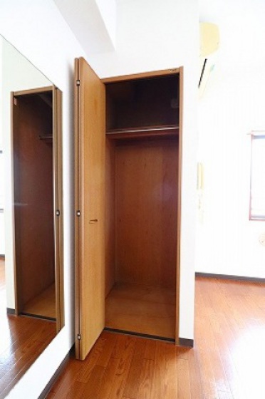 ビオスクレーネー