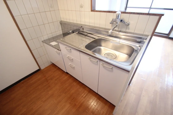 ビオスクレーネー