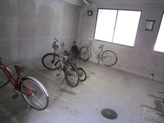 ビオスクレーネー