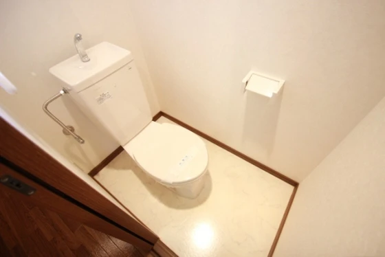 ロリエ中広通り