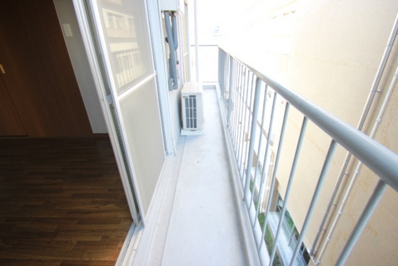 ロリエ中広通り