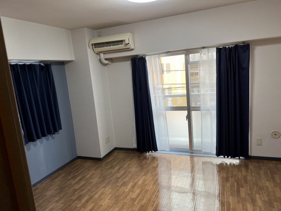 クロワール京橋