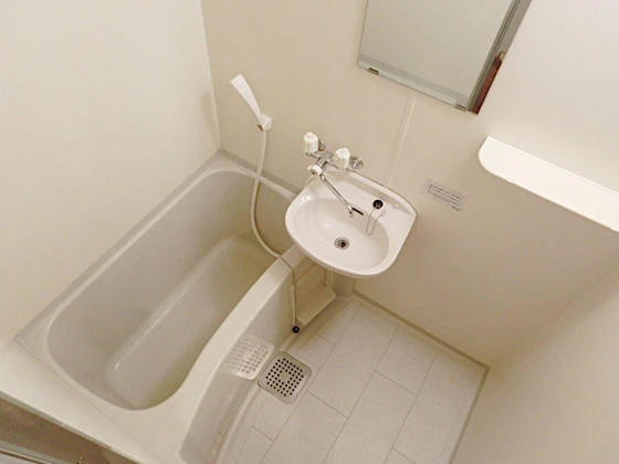 クロワール京橋