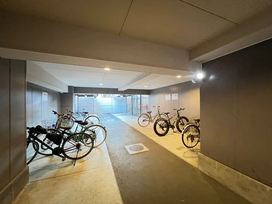 クロワール京橋