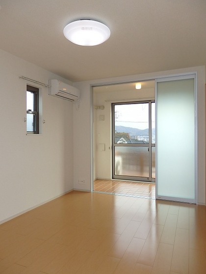 オンフォレストギオン