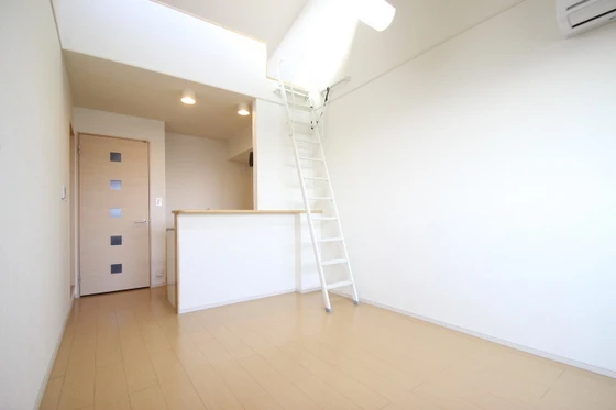 オンフォレストギオン