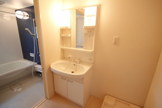 ヴォーネン相田 B棟